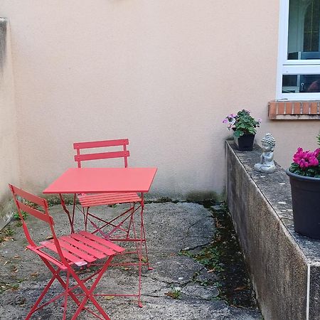 Joli Cocon En Plein Centre Ville Vichy Zewnętrze zdjęcie