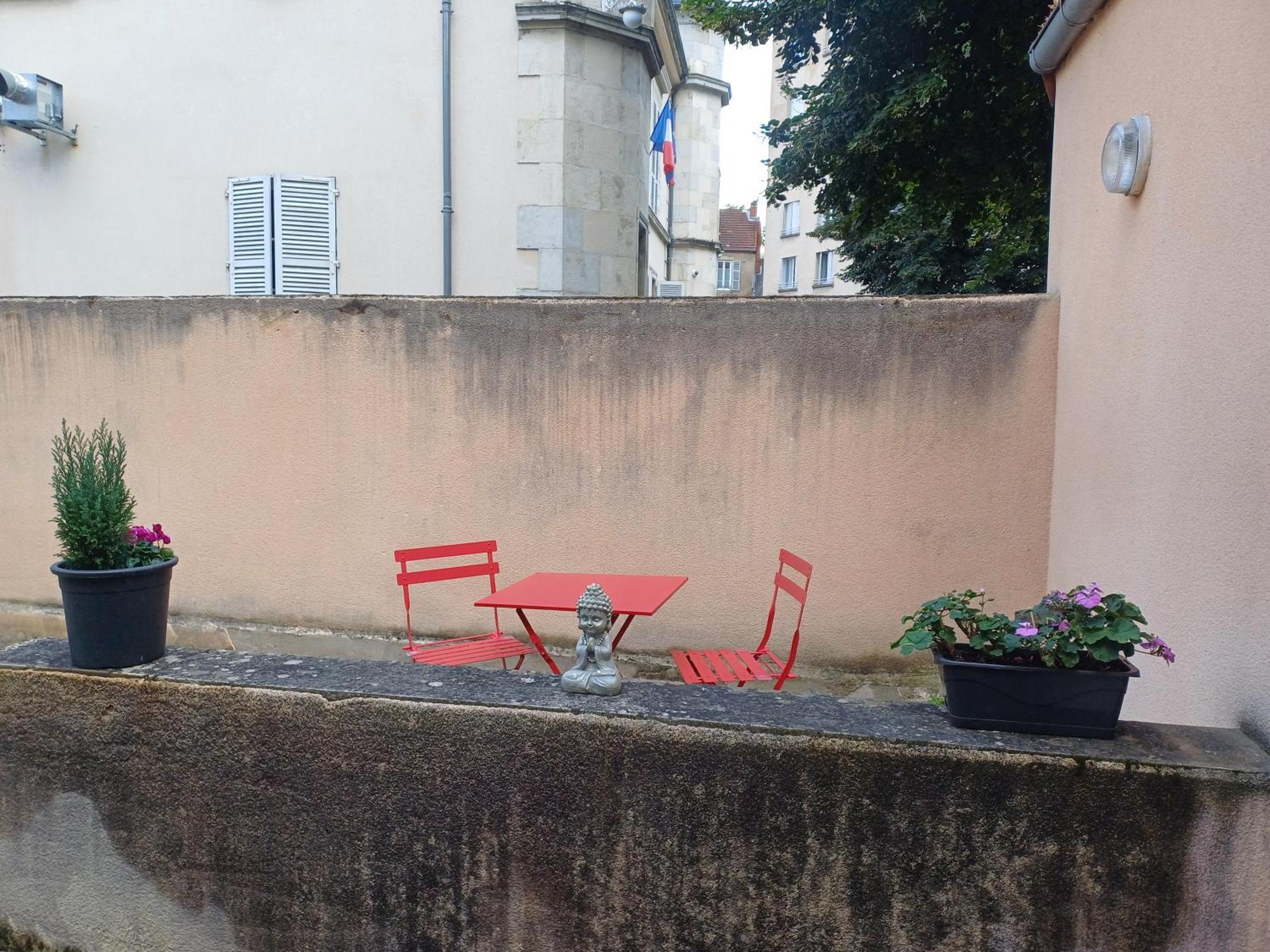 Joli Cocon En Plein Centre Ville Vichy Zewnętrze zdjęcie
